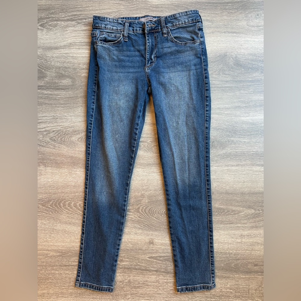 Joe's Jeans Mid Rise Skinny Ankle, washed blue